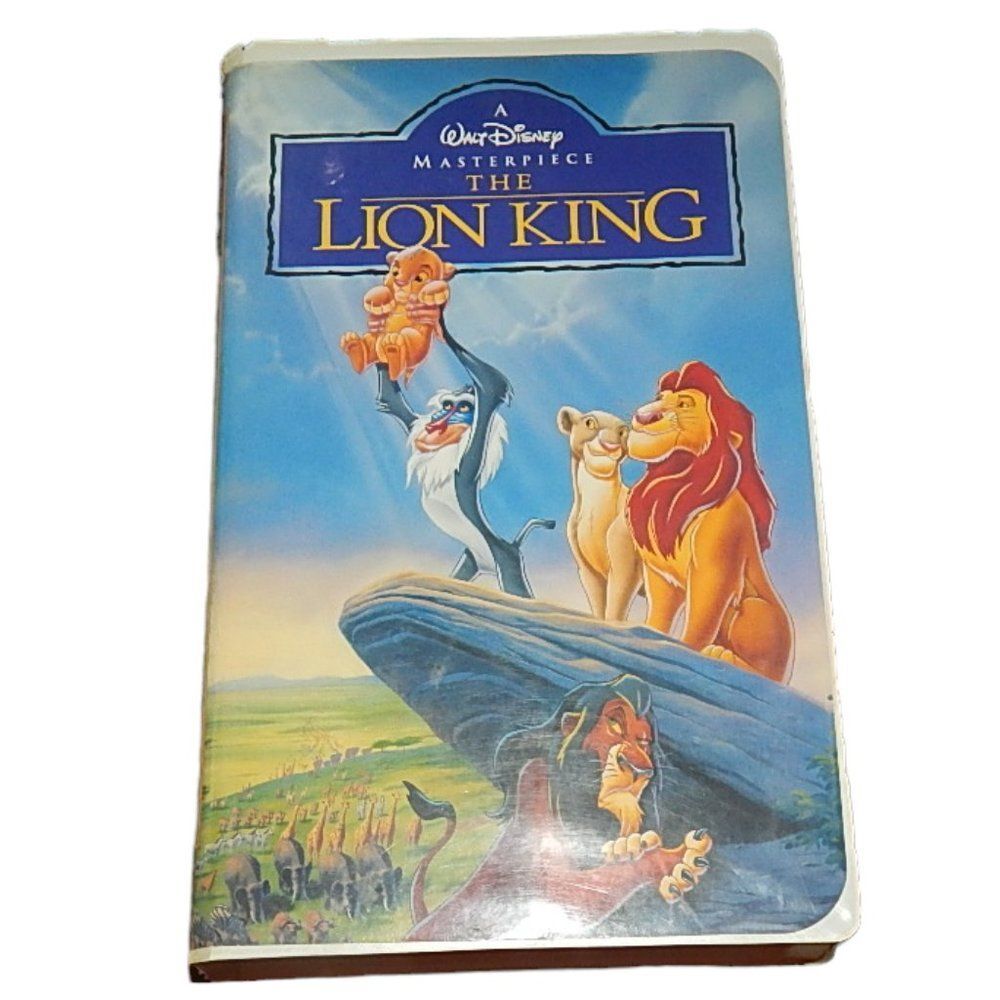 DISNEY'S MASTERPIECE THE LION KING vintage VHS & original plastic clamshell case